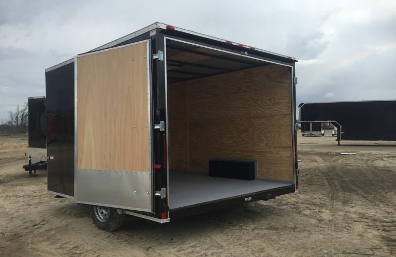 8.5 x 10 Single Axle Removable Hitch - Custom Trailers | Triple A ...